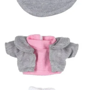 Playera Rosa Shorts Blancos Saco Gris Churro